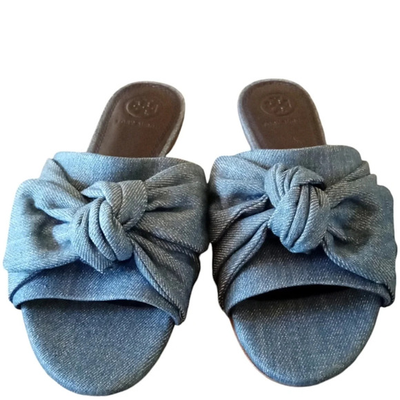 Tory Burch Annabelle Blue Denim Chambray Bow Detail Slide Sandals Size 5.5 New - Picture 3 of 9